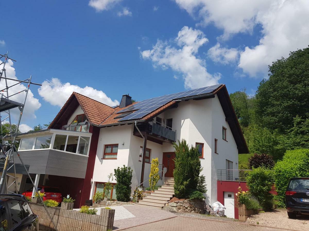 Ferienwohnung Am Betzelhuebel Ottweiler Екстериор снимка