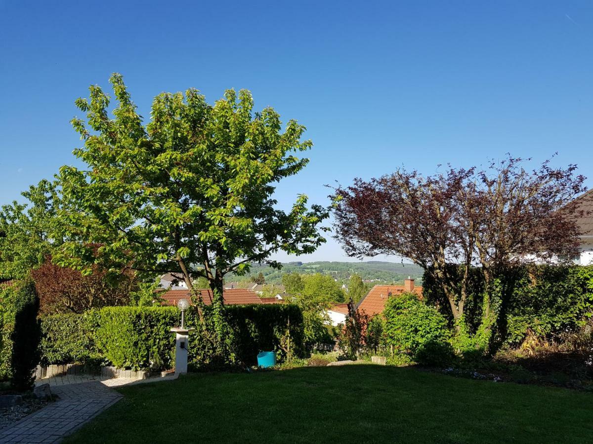Ferienwohnung Am Betzelhuebel Ottweiler Екстериор снимка